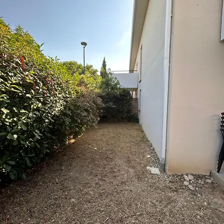 Apartment T2 Avec Jardin Aucamville
